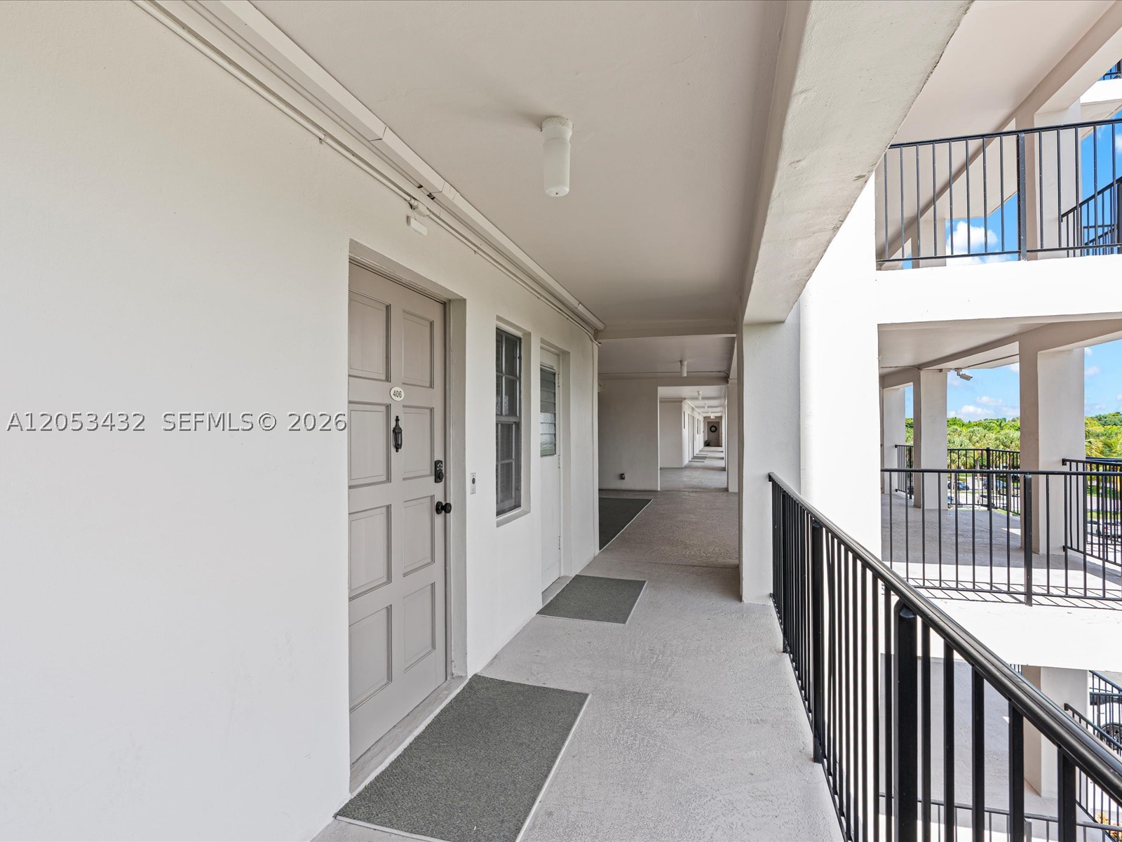 NO 10 PALM-AIRE COUNTRY C - Residential