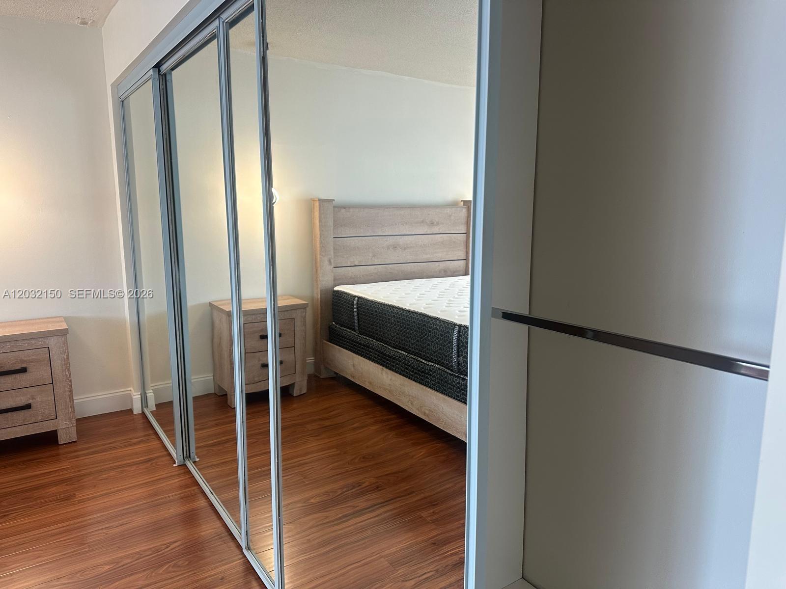 ELDORADO COUNTRY CLUB APT - Residential