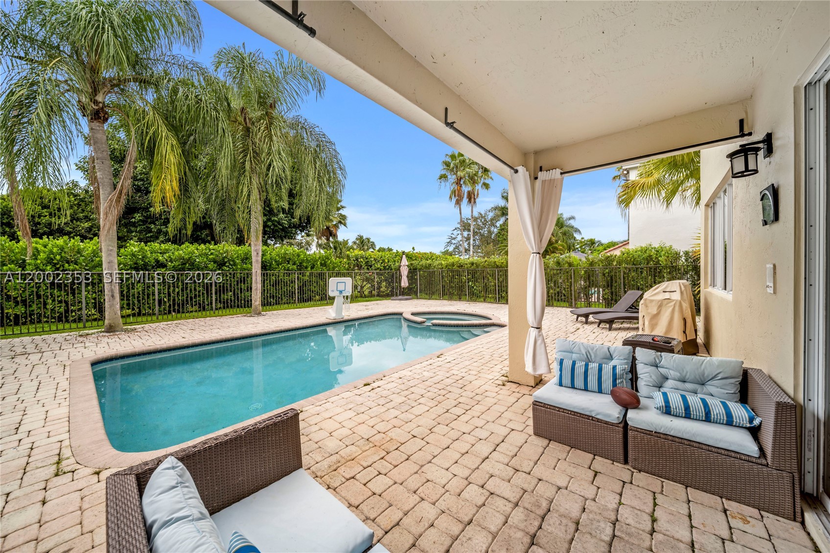 The Islands - Residential