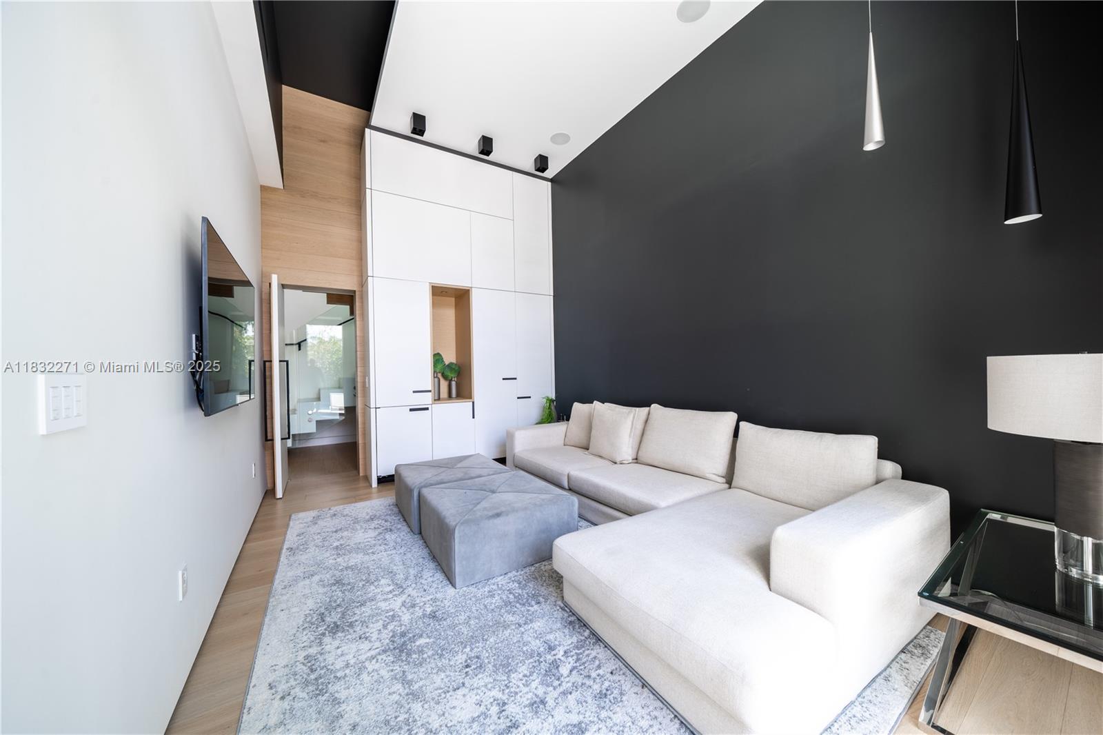 MID GOLF SUB - Residential