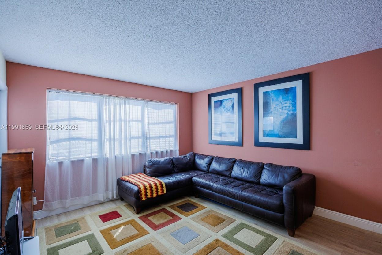 SHERIDAN LAKES CONDO APTS - Residential