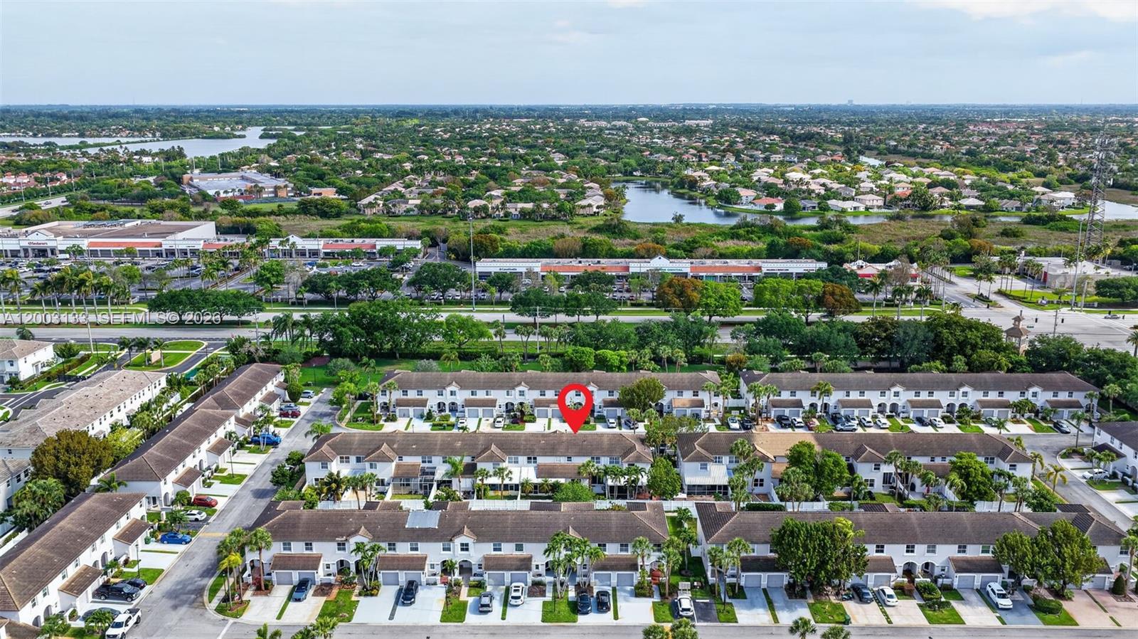 PEMBROKE SHORES - Residential