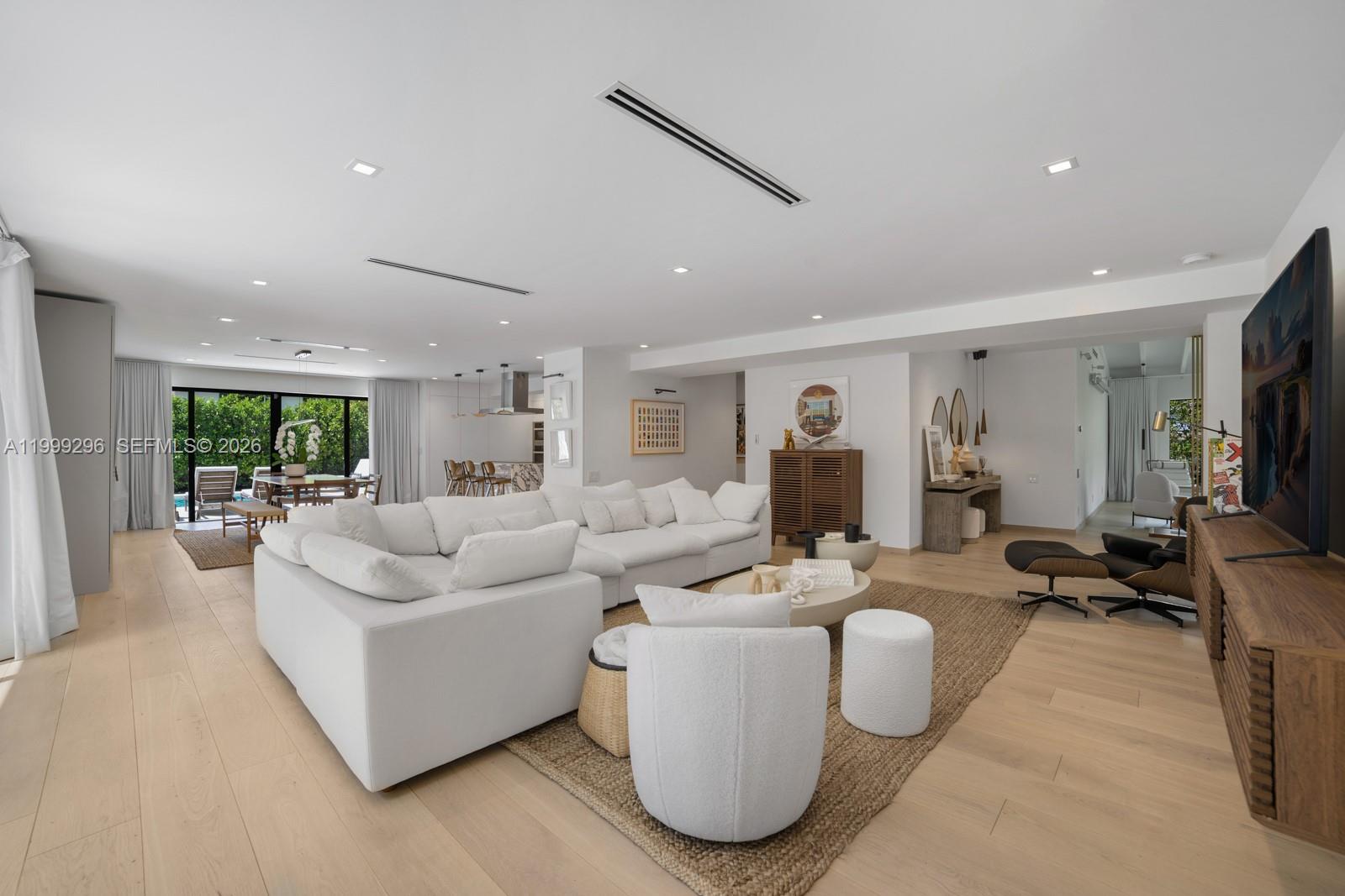 BAY HEIGHTS 1ST ADDN - Residential