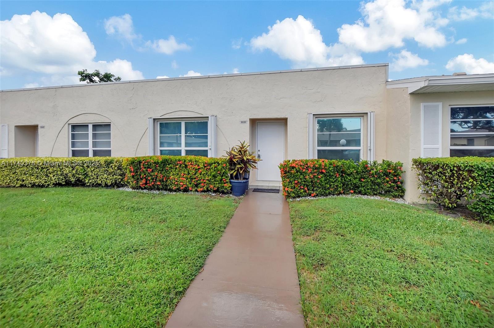 BOCA LAKES CONDO - Residential Lease