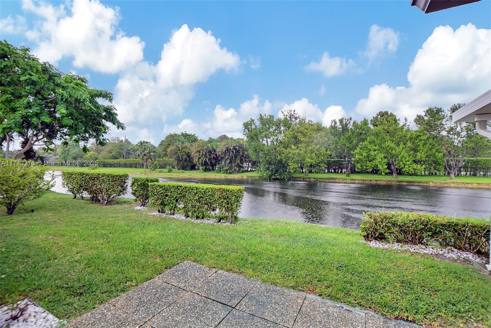 BOCA LAKES CONDO - Residential Lease