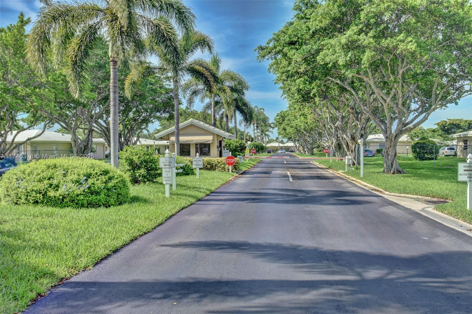 BOCA LAKES CONDO - Residential Lease