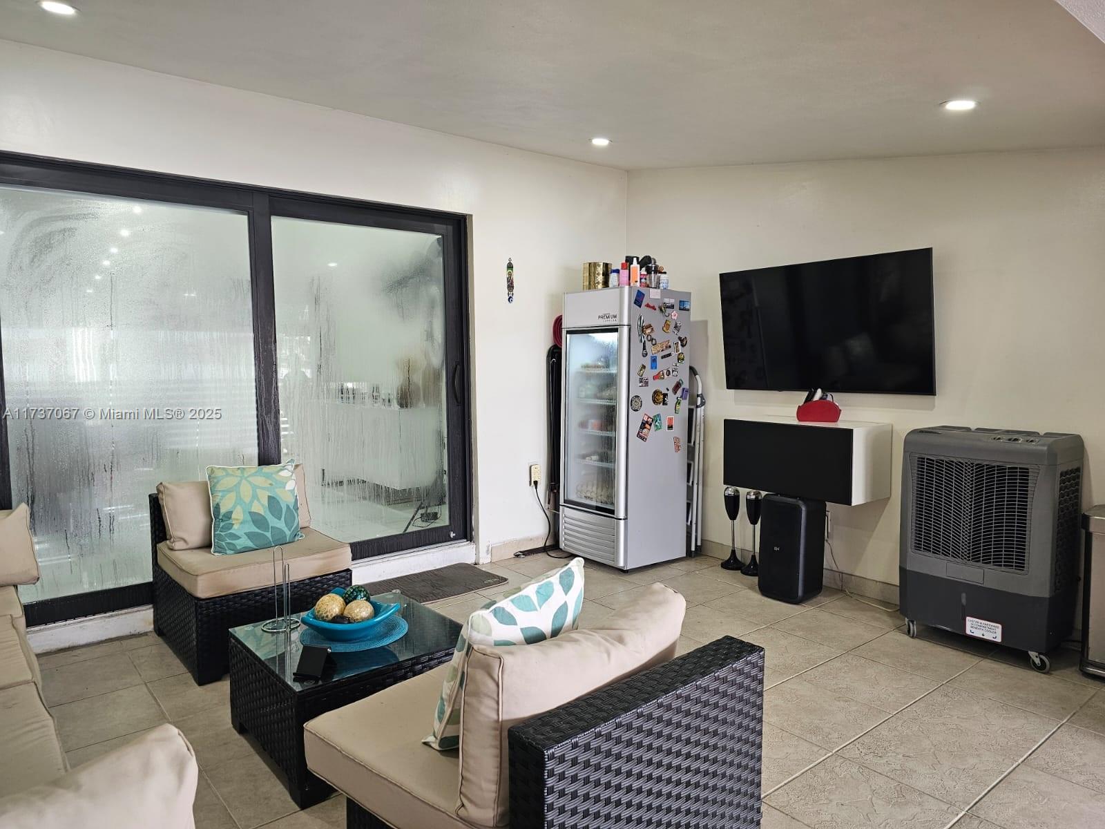 ALAMEDA BY THE LAKE - Residential
