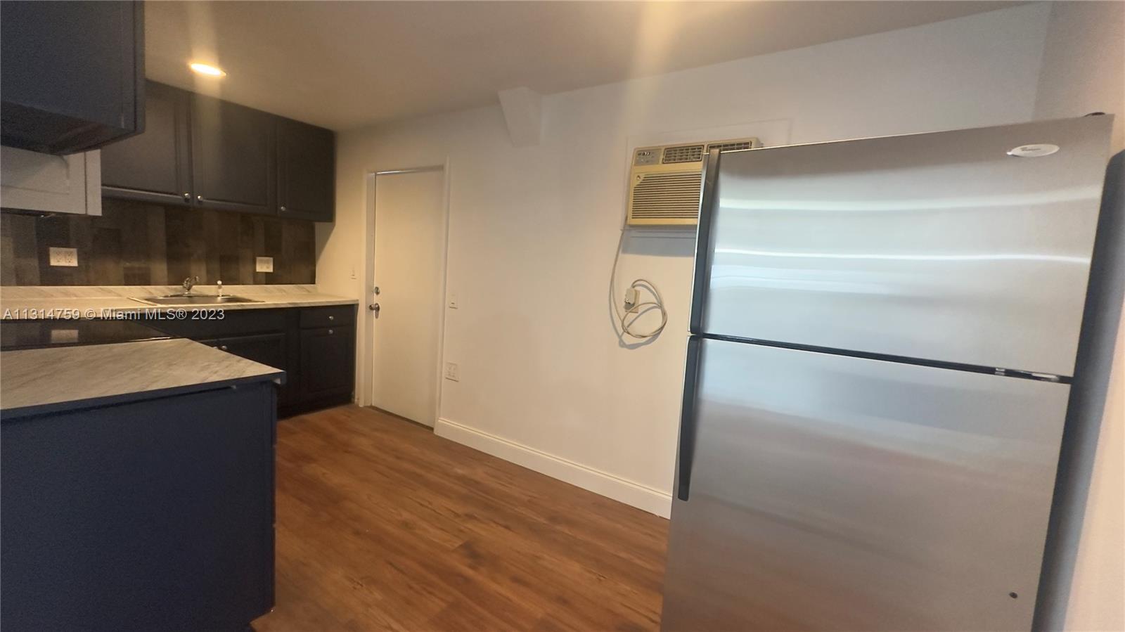 WOODMERE SUB - Residential