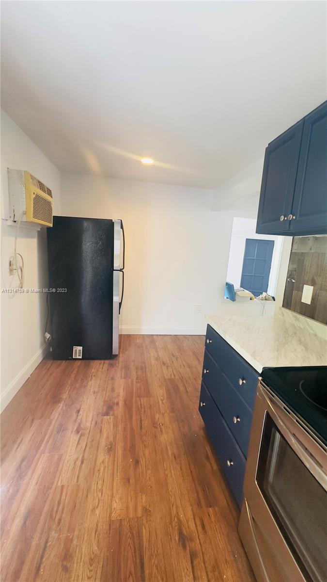 WOODMERE SUB - Residential