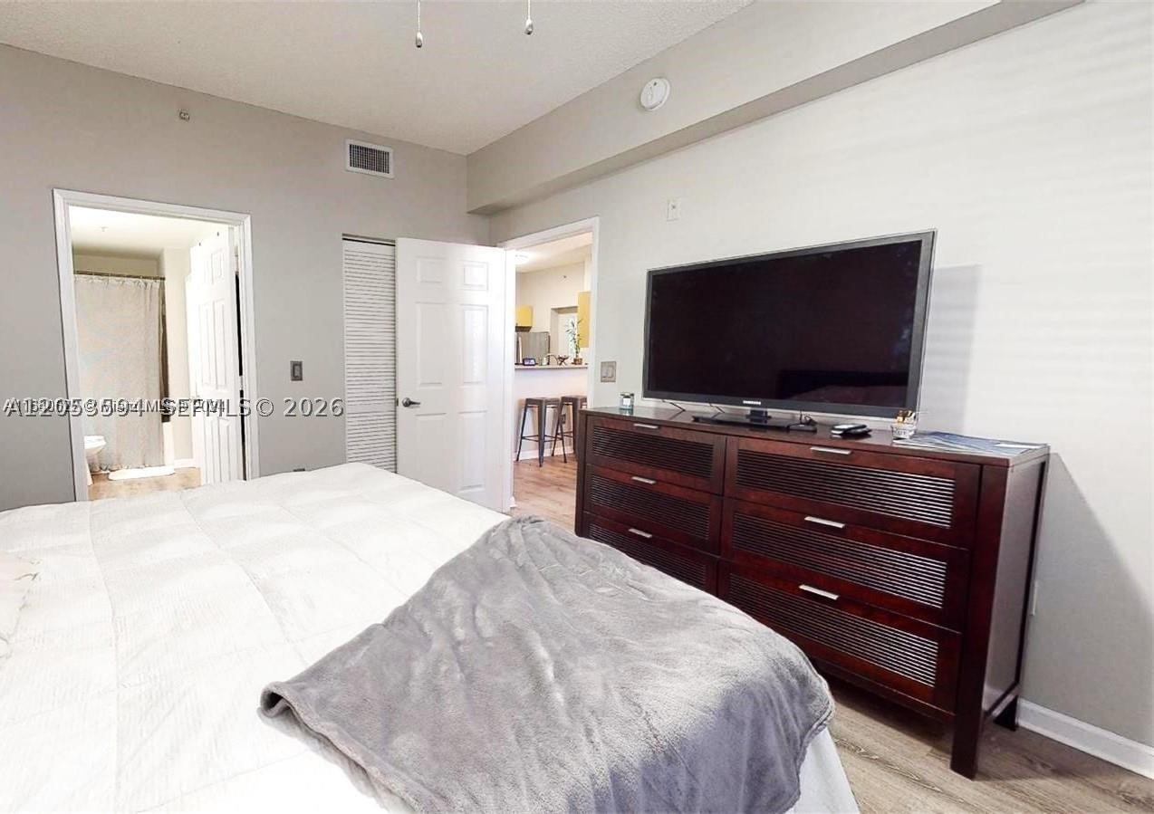 REGENT PARK CONDO - Residential Lease