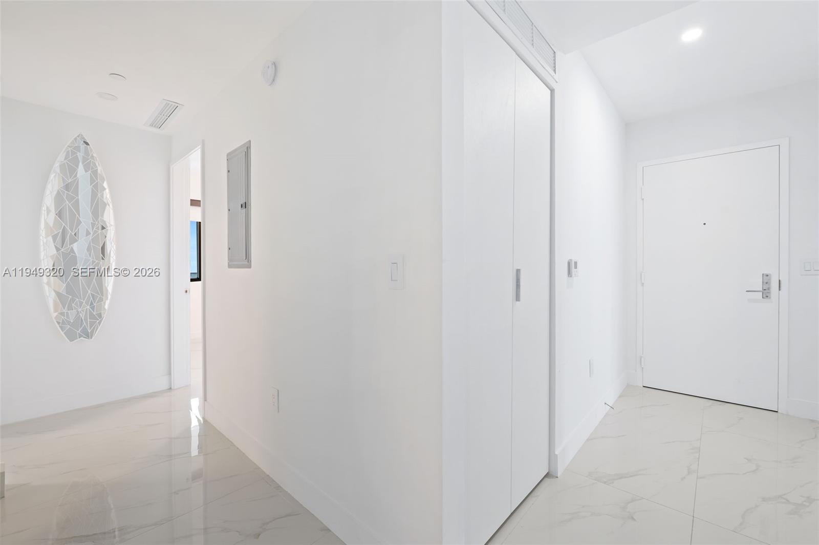 ARIA RESERVE SOUTH CONDO - Residential