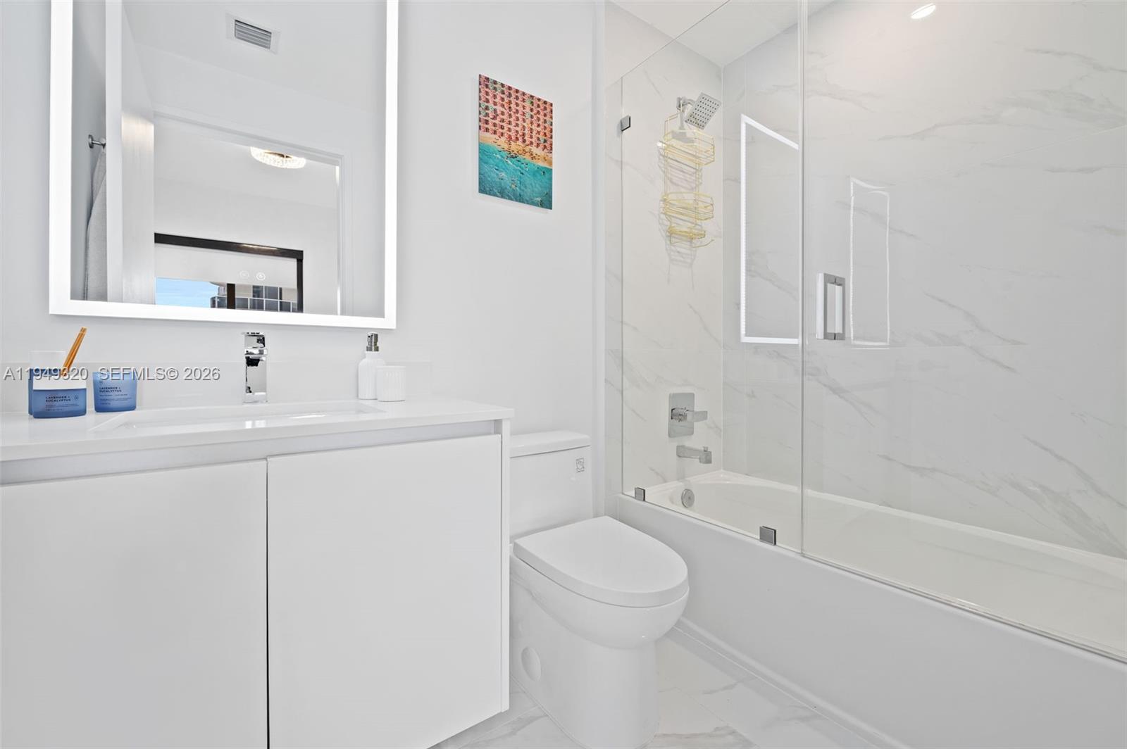 ARIA RESERVE SOUTH CONDO - Residential