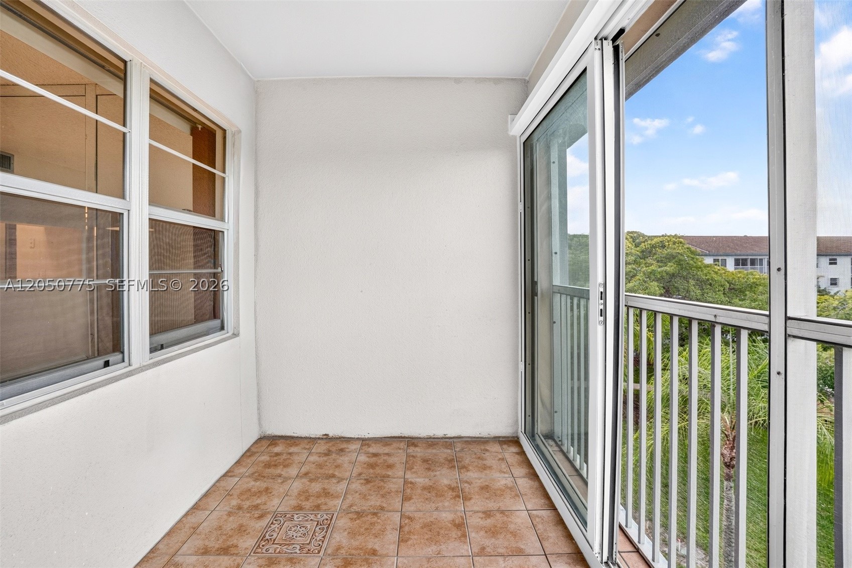 CAMBRIDGE - Residential Lease