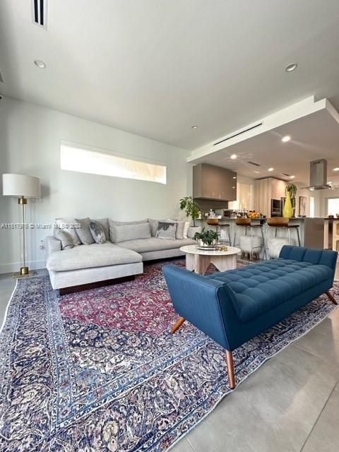 LYNDALE 2ND ADDN - Residential Lease