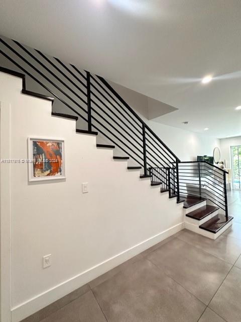 LYNDALE 2ND ADDN - Residential Lease