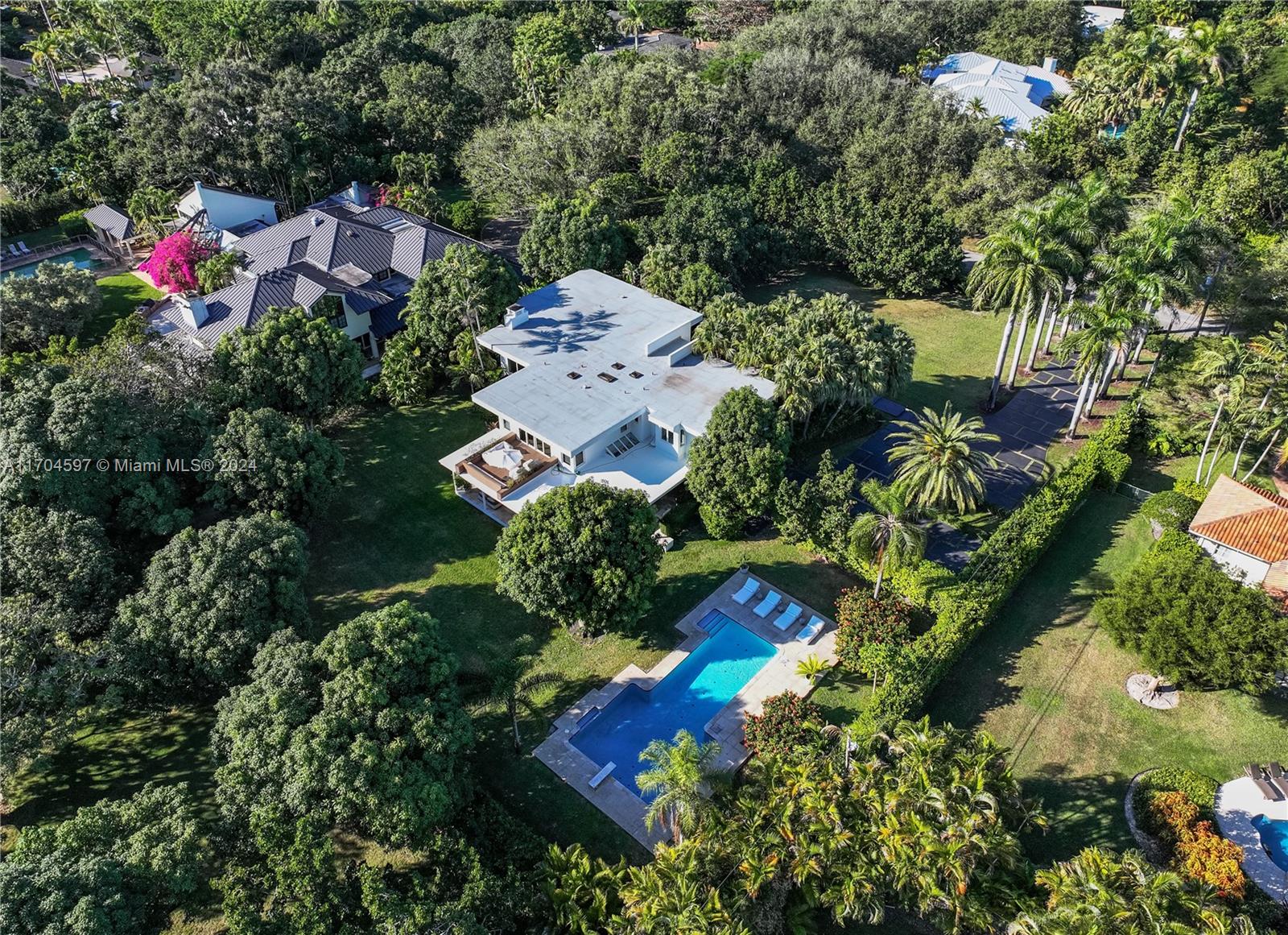 WARWICK GROVE ESTATES - Residential