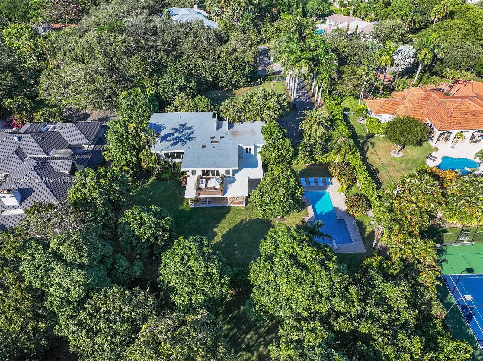 WARWICK GROVE ESTATES - Residential