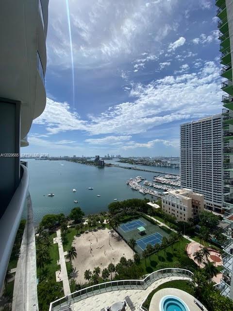 ARIA ON THE BAY CONDO - Residential Lease