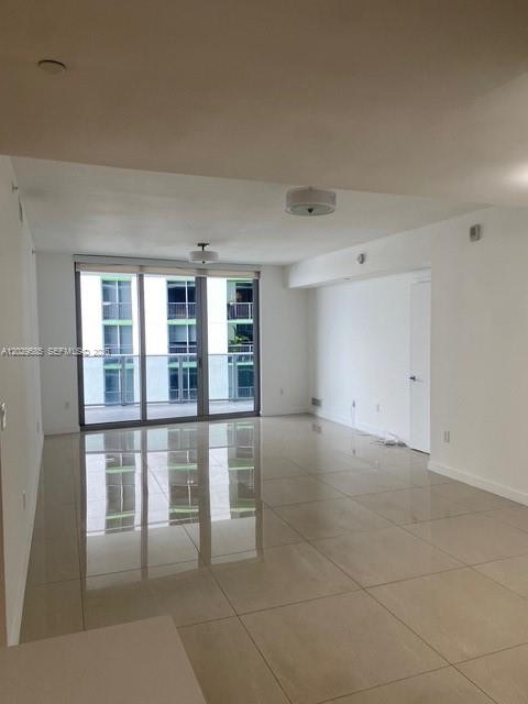 ARIA ON THE BAY CONDO - Residential Lease