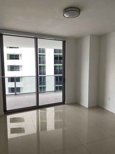 ARIA ON THE BAY CONDO - Residential Lease