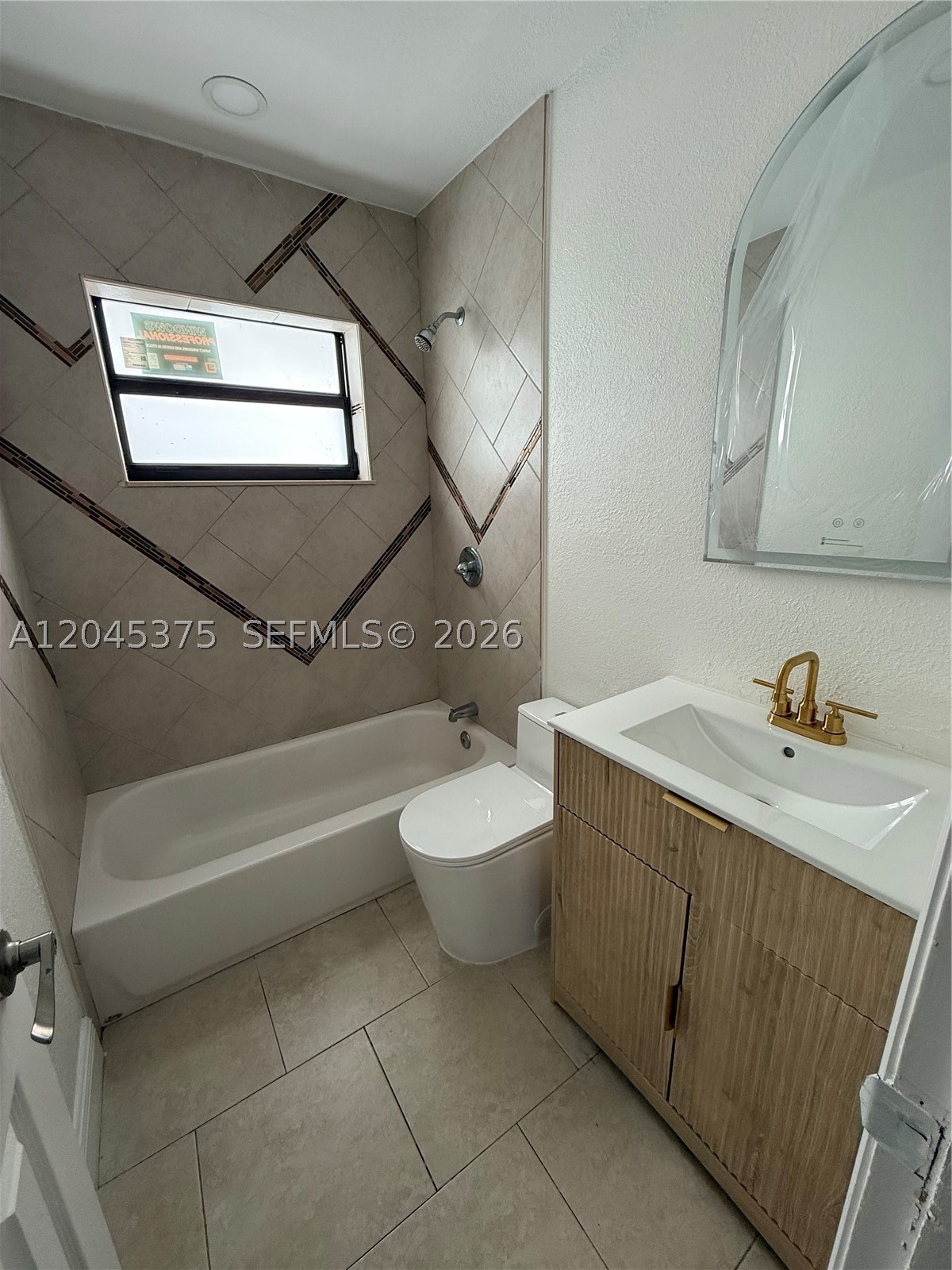 BIRD RD HIGHLANDS - Residential Lease