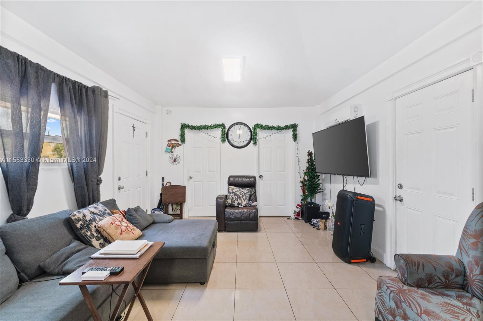 KEW GARDENS - Residential Income