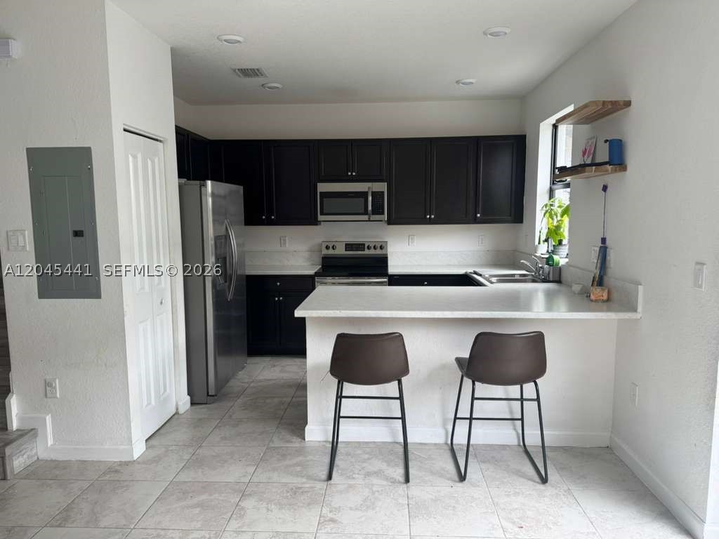 COCO PALM VILLAS - Residential
