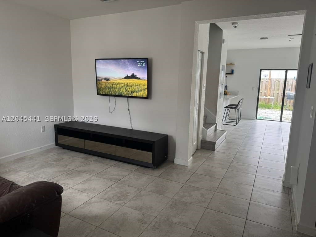 COCO PALM VILLAS - Residential