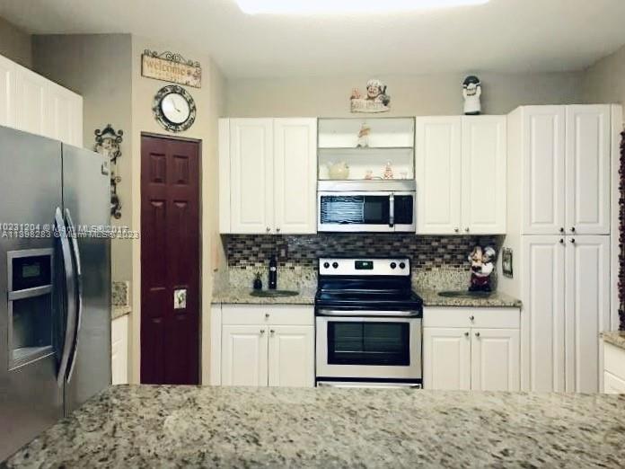 DORAL ISLES MARTINIQUE - Residential