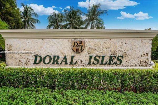 DORAL ISLES MARTINIQUE - Residential