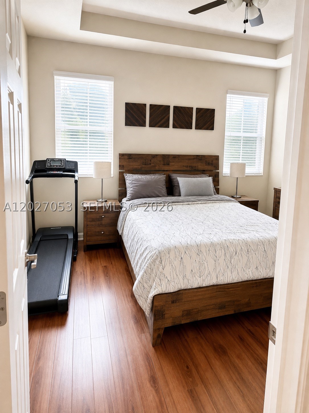 EMERALD CREEK TOWNHOMES - Residential Lease