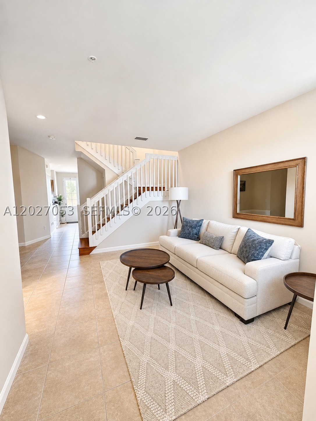 EMERALD CREEK TOWNHOMES - Residential Lease