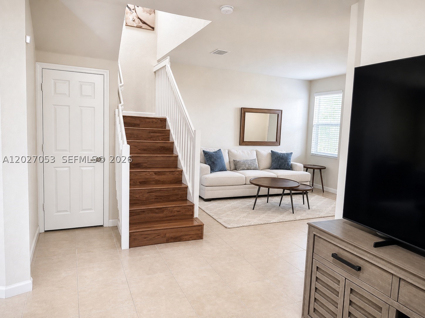 EMERALD CREEK TOWNHOMES - Residential Lease