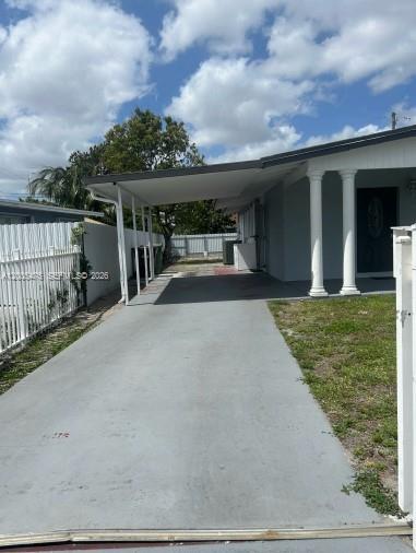 ESSEX VILLAGE-THIRD ADDIT - Residential