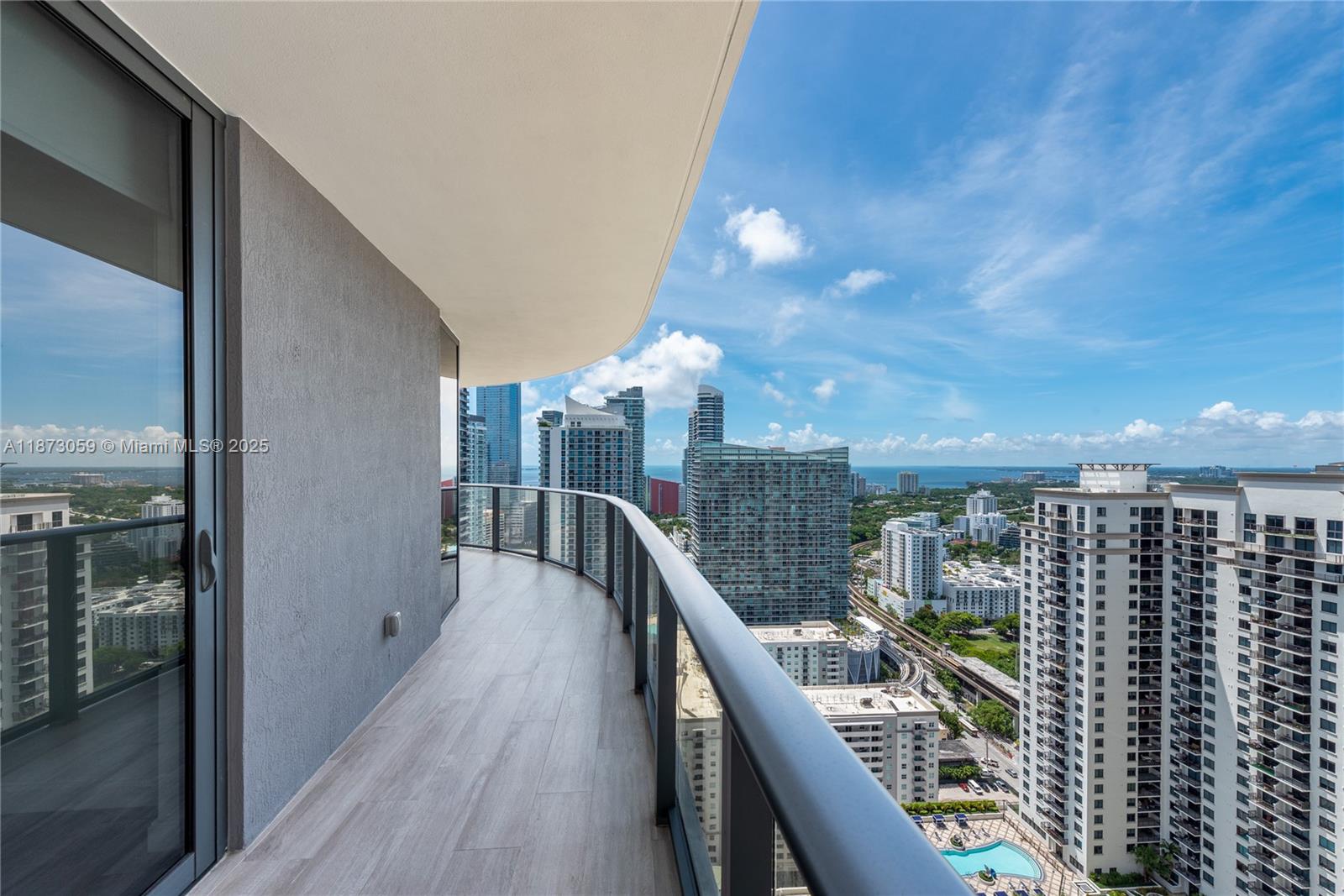 BRICKELL HEIGHTS EAST CON - Residential Lease
