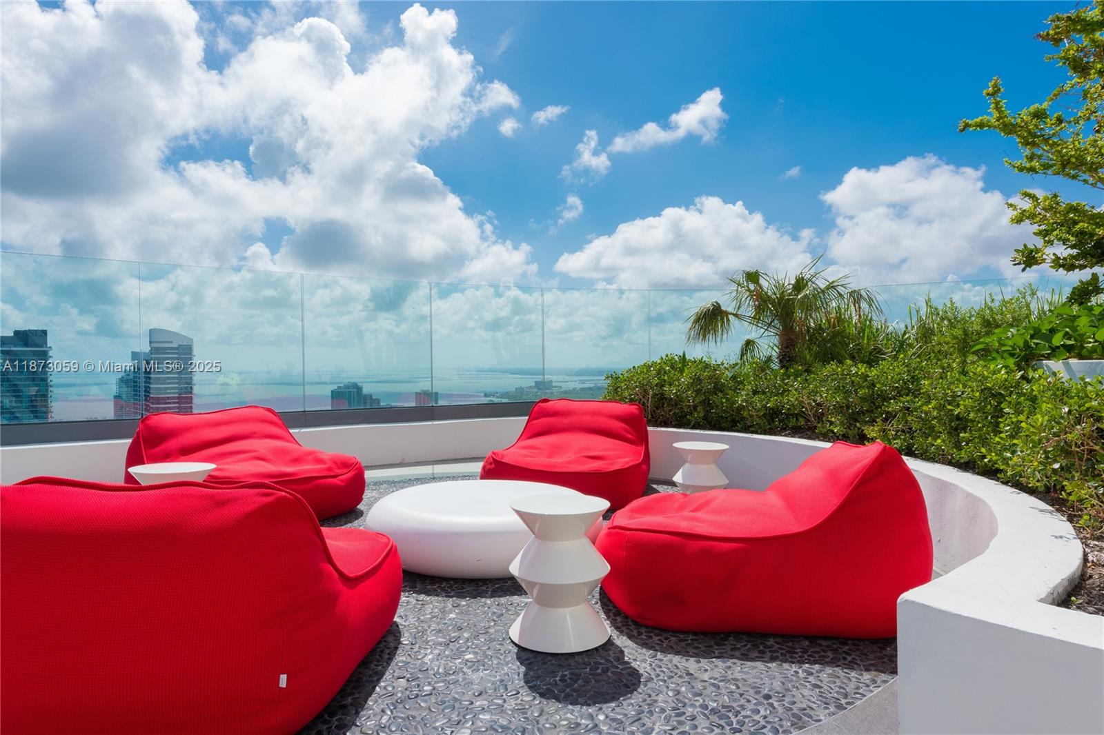 BRICKELL HEIGHTS EAST CON - Residential Lease