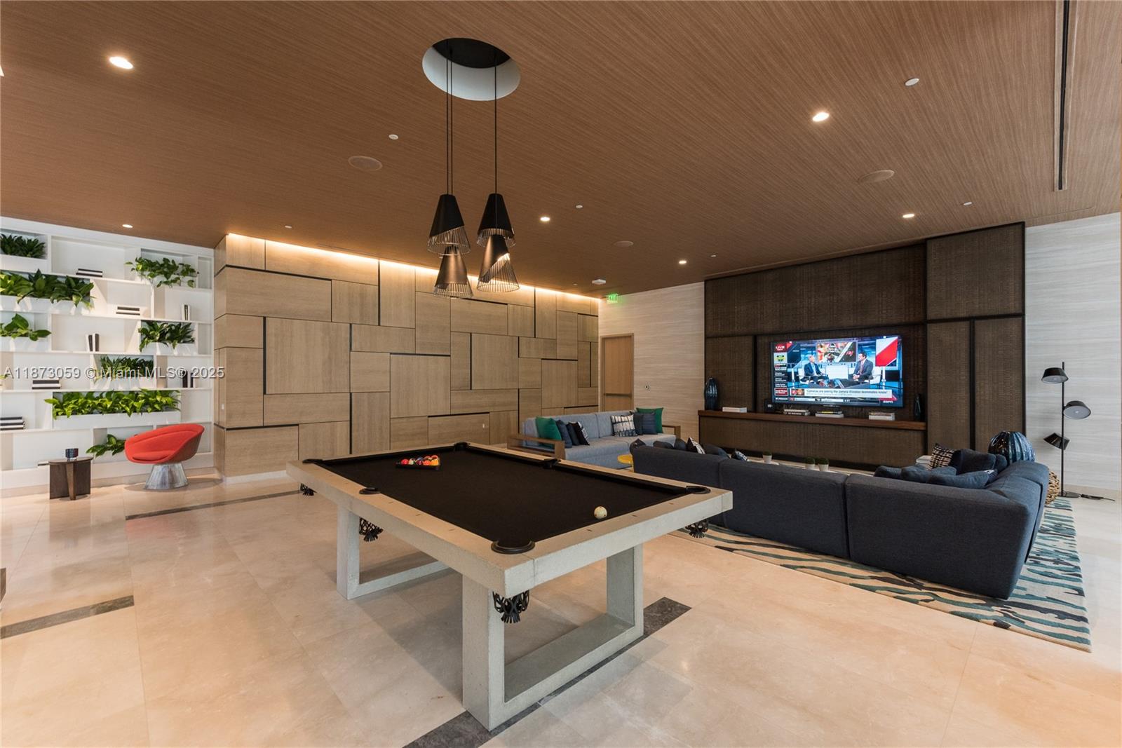 BRICKELL HEIGHTS EAST CON - Residential Lease