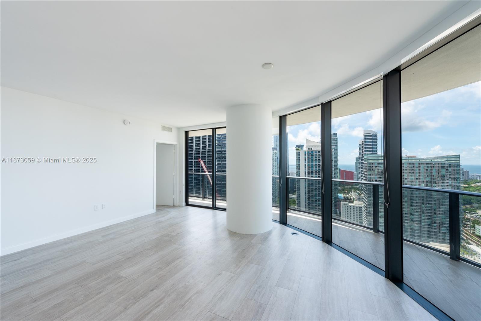 BRICKELL HEIGHTS EAST CON - Residential Lease