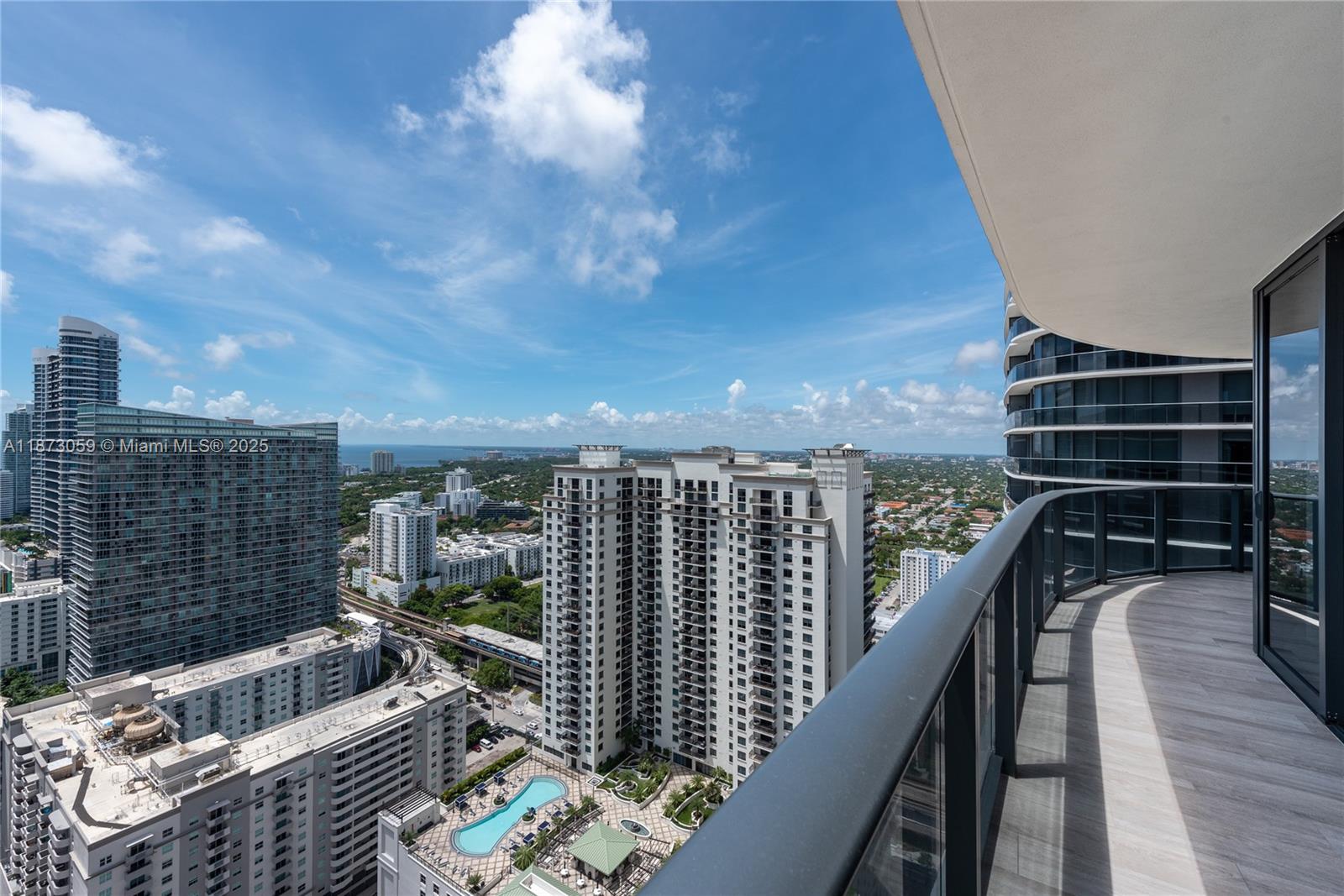 BRICKELL HEIGHTS EAST CON - Residential Lease