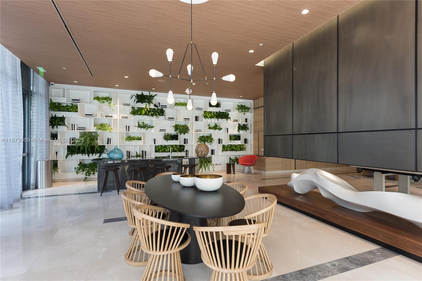 BRICKELL HEIGHTS EAST CON - Residential Lease