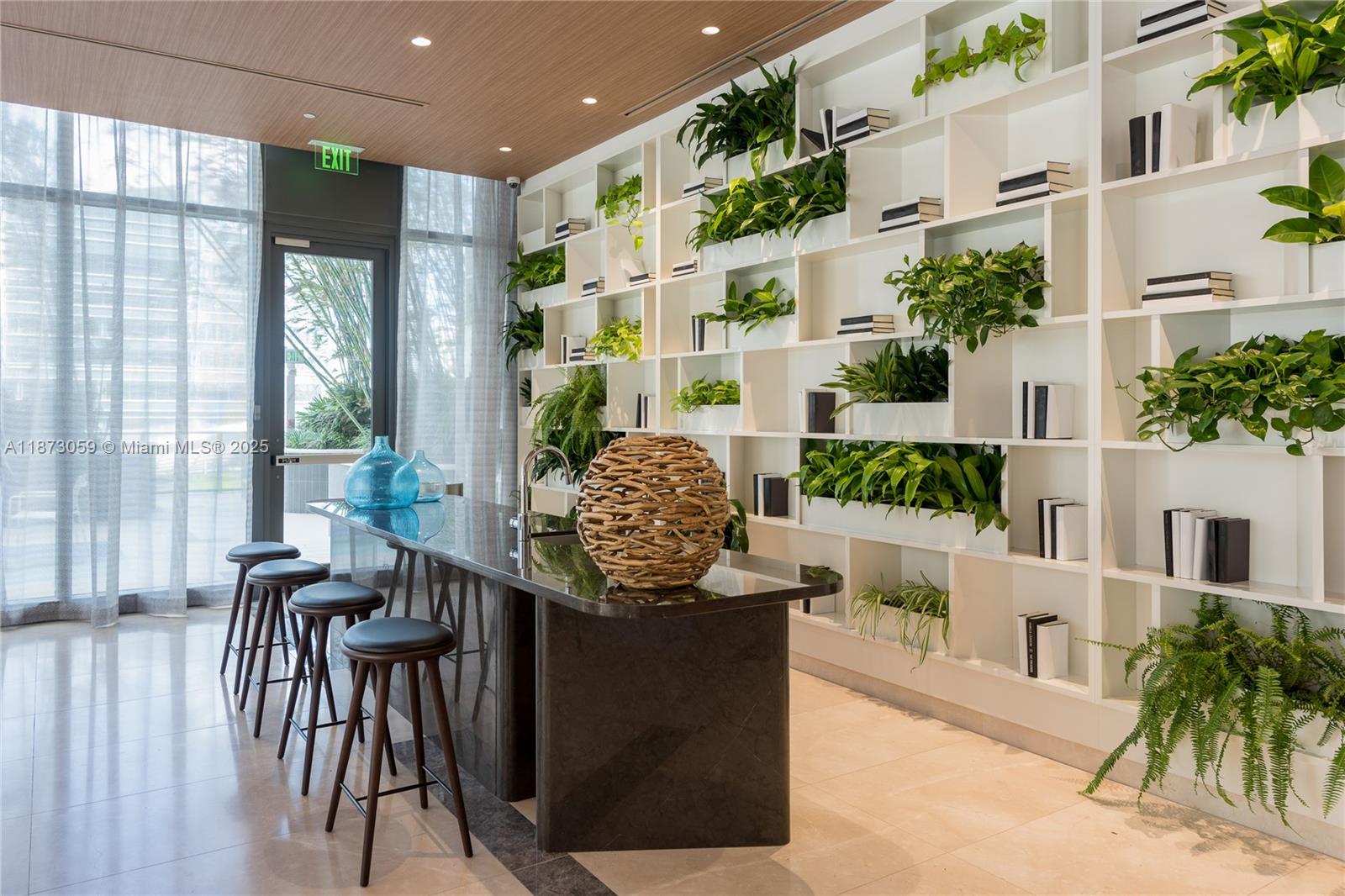 BRICKELL HEIGHTS EAST CON - Residential Lease