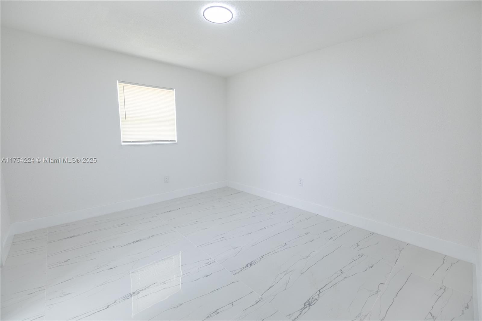 PALMLAND HOMES SOUTH NO 7 - Residential