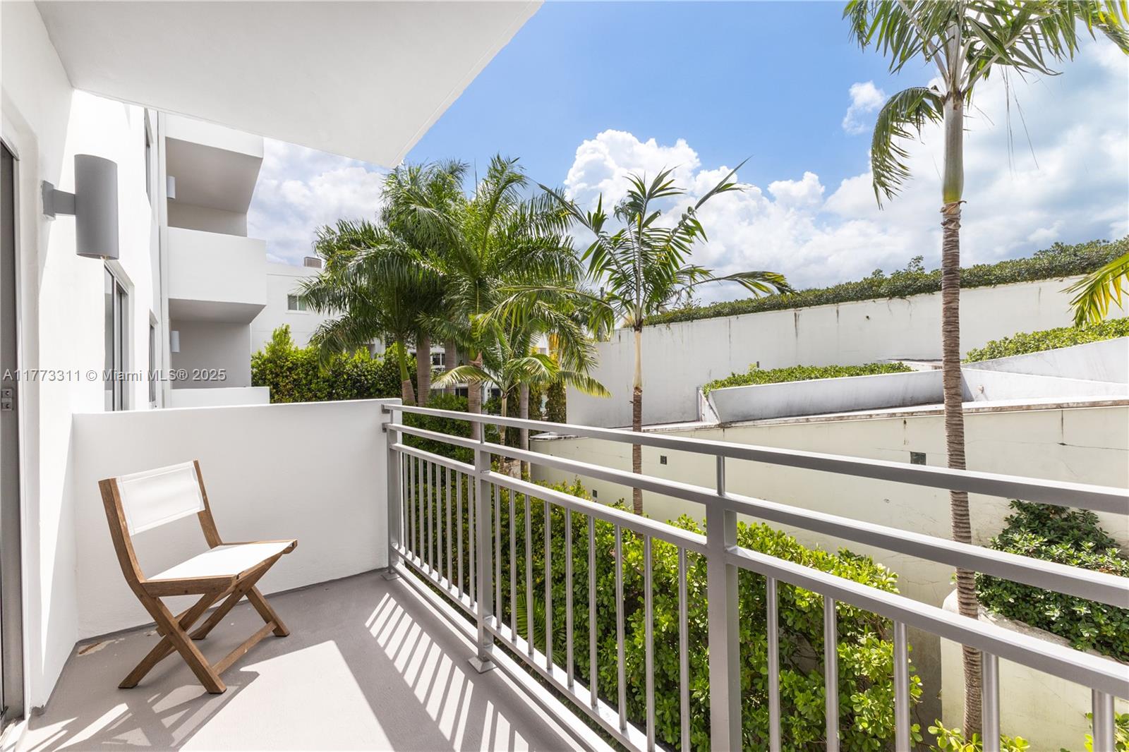 PALMS OF ALTON ROAD CONDO - Residential