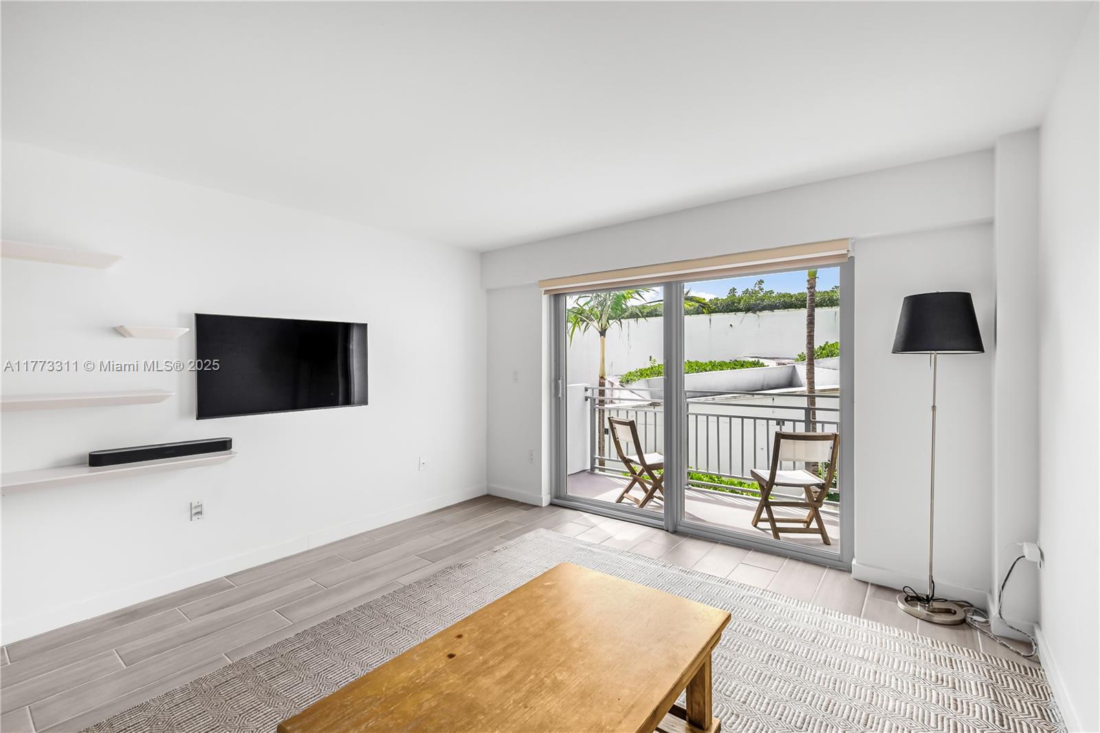 PALMS OF ALTON ROAD CONDO - Residential