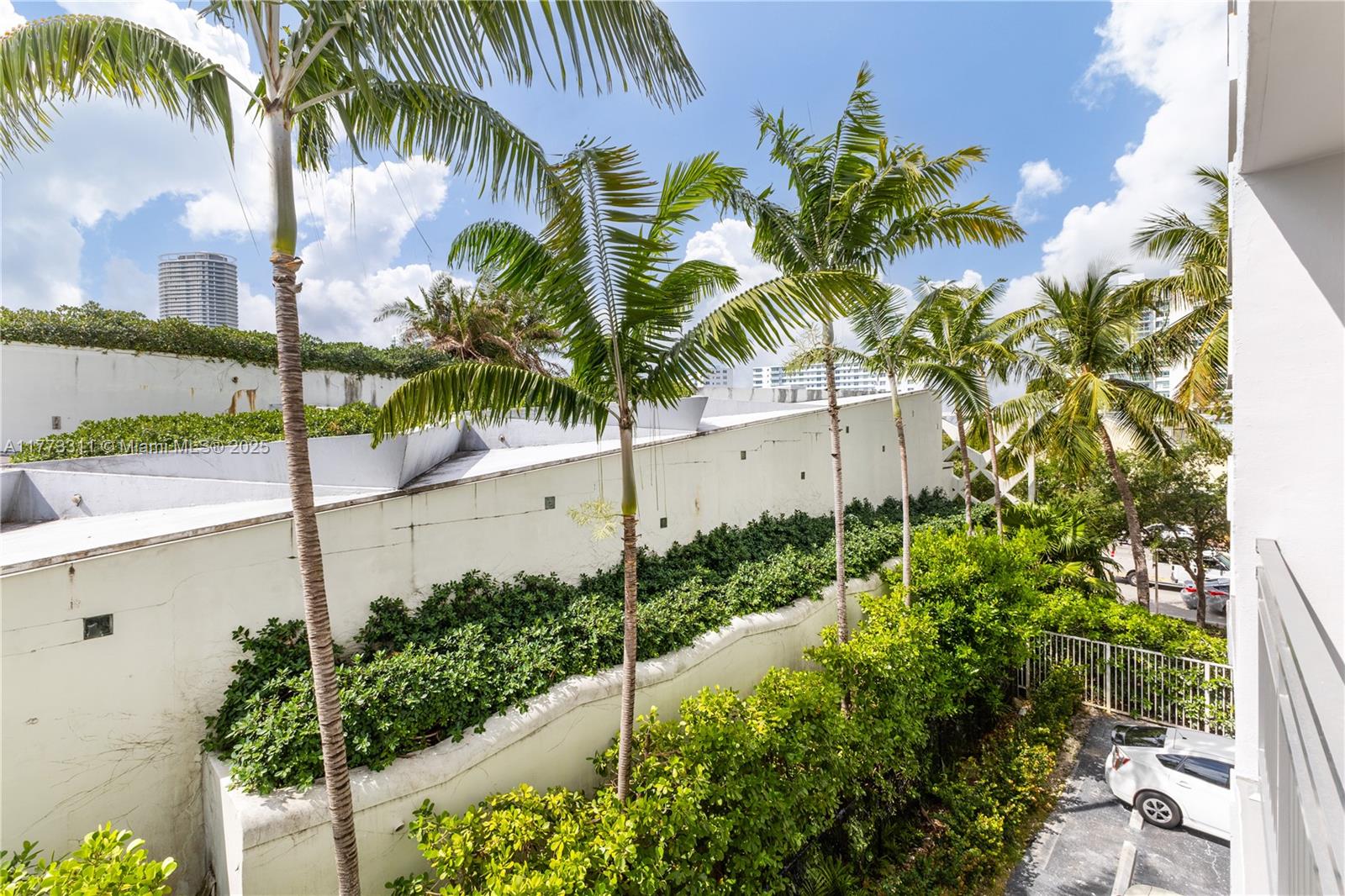 PALMS OF ALTON ROAD CONDO - Residential