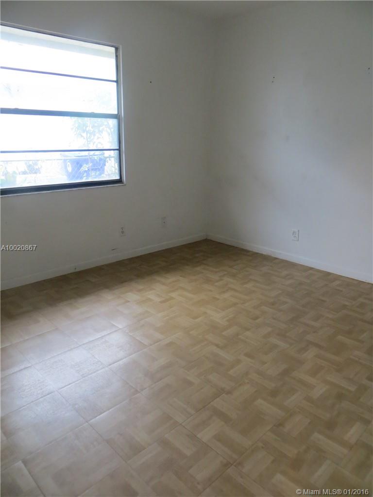 North Lauderdale Village - Residential Lease