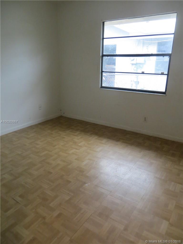 North Lauderdale Village - Residential Lease