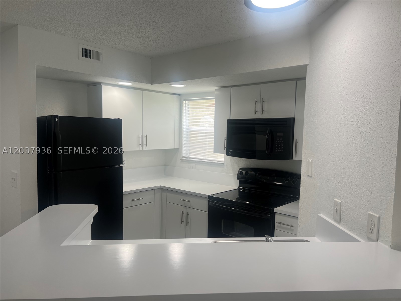 ISLES AT LAGO MAR CONDO - Residential