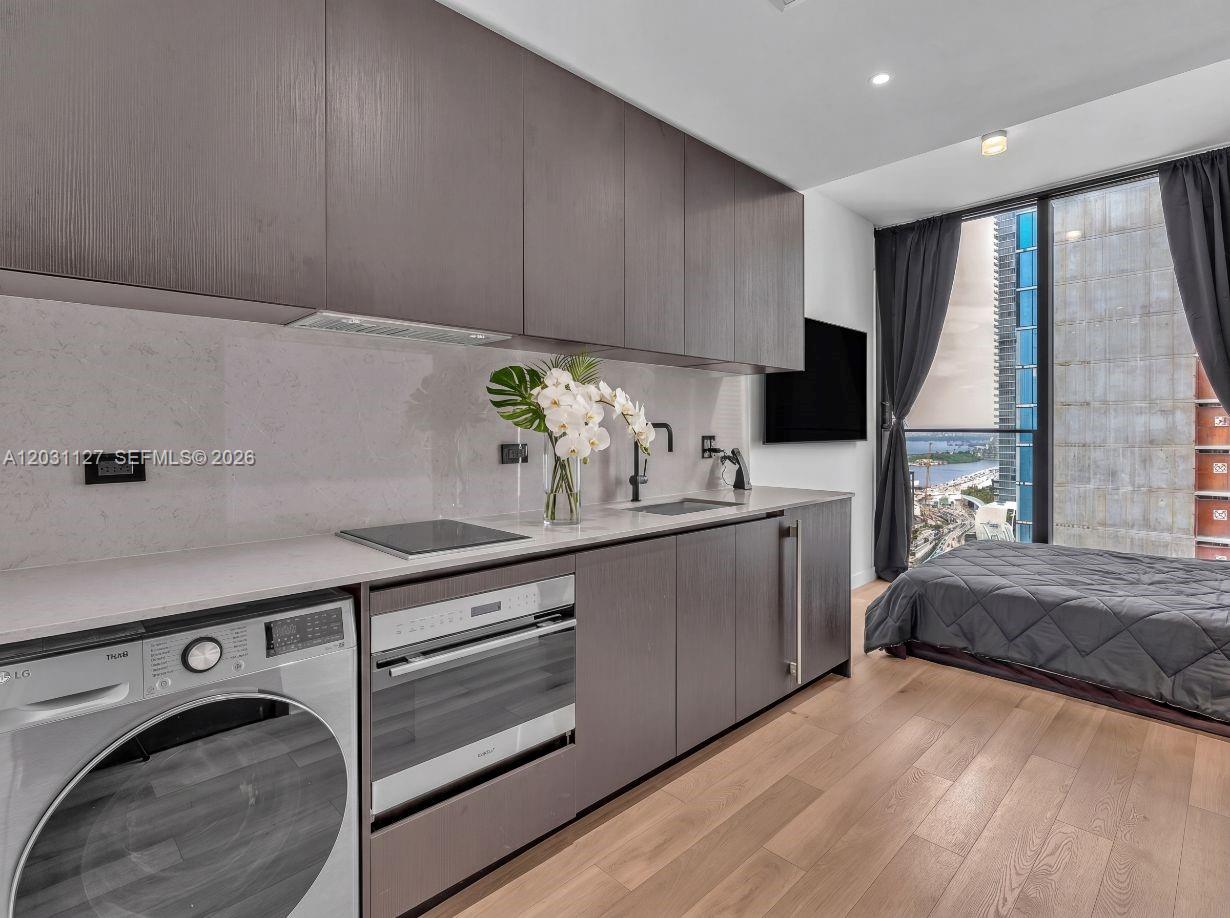 E11even hotel - Residential