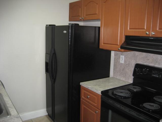 SPANISH TRACE CONDO - Residential Lease